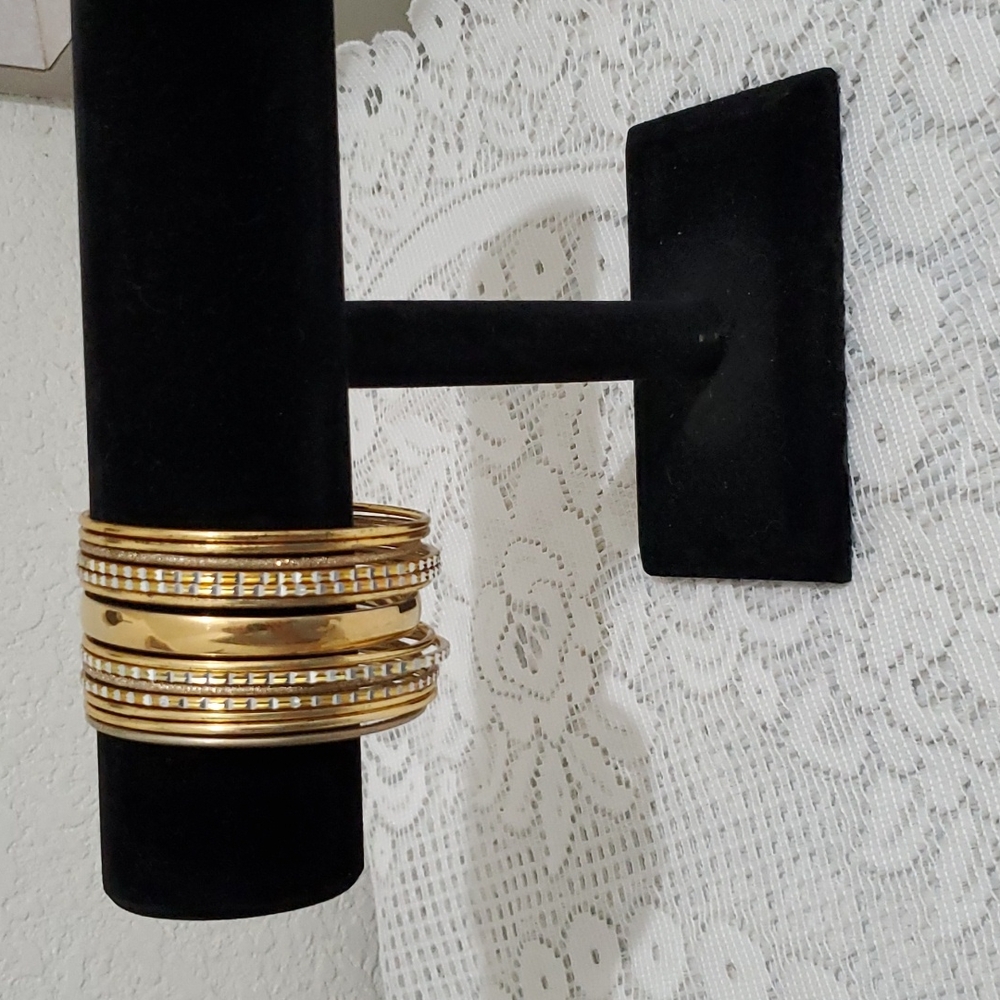 Gold Bangle Bracelets